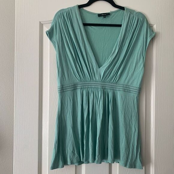 Express | Deep V-Neck Top - Picture 1 of 10